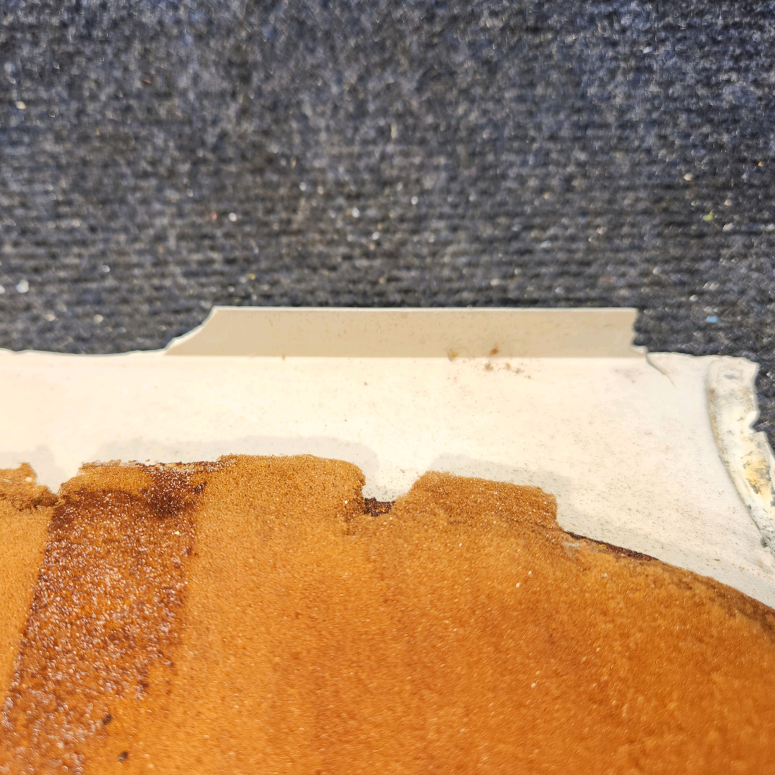 Used aircraft parts for sale, 0511470-4 Cessna 172F Baggage Compartment Rear (Cracked)