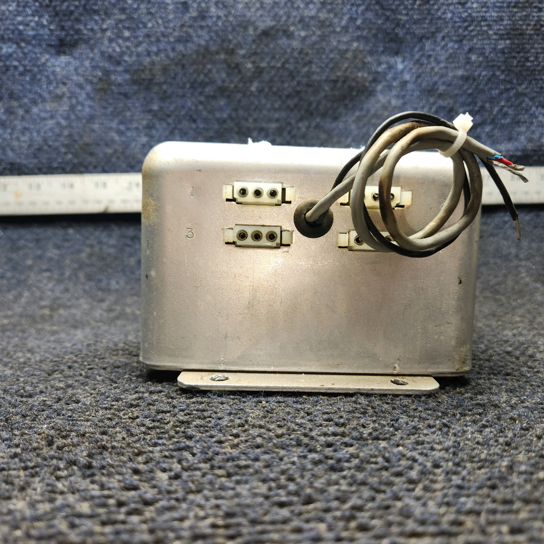 Used aircraft parts for sale, A413,T3-14 Whelen A413 Strobe Light Power Supply (14V)