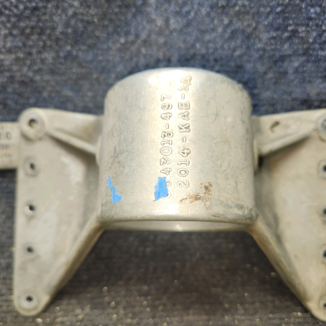 Used aircraft parts for sale, 0543013-1 Cessna 172 Upper Nose Gear Fitting