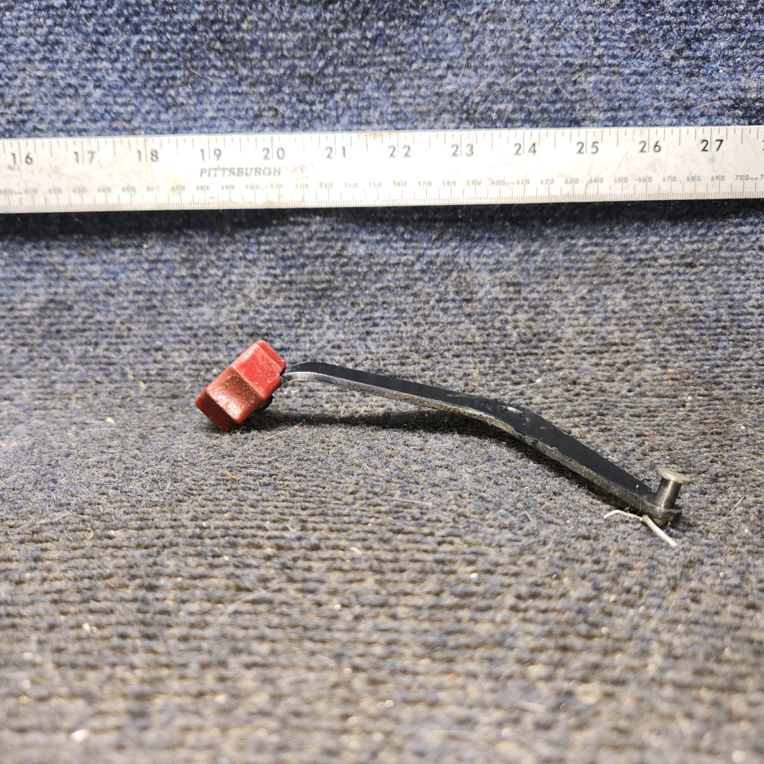 Used aircraft parts for sale, 24048-000, 67214-000 piper PA-28-181 Mixture Control Lever w/ Knob