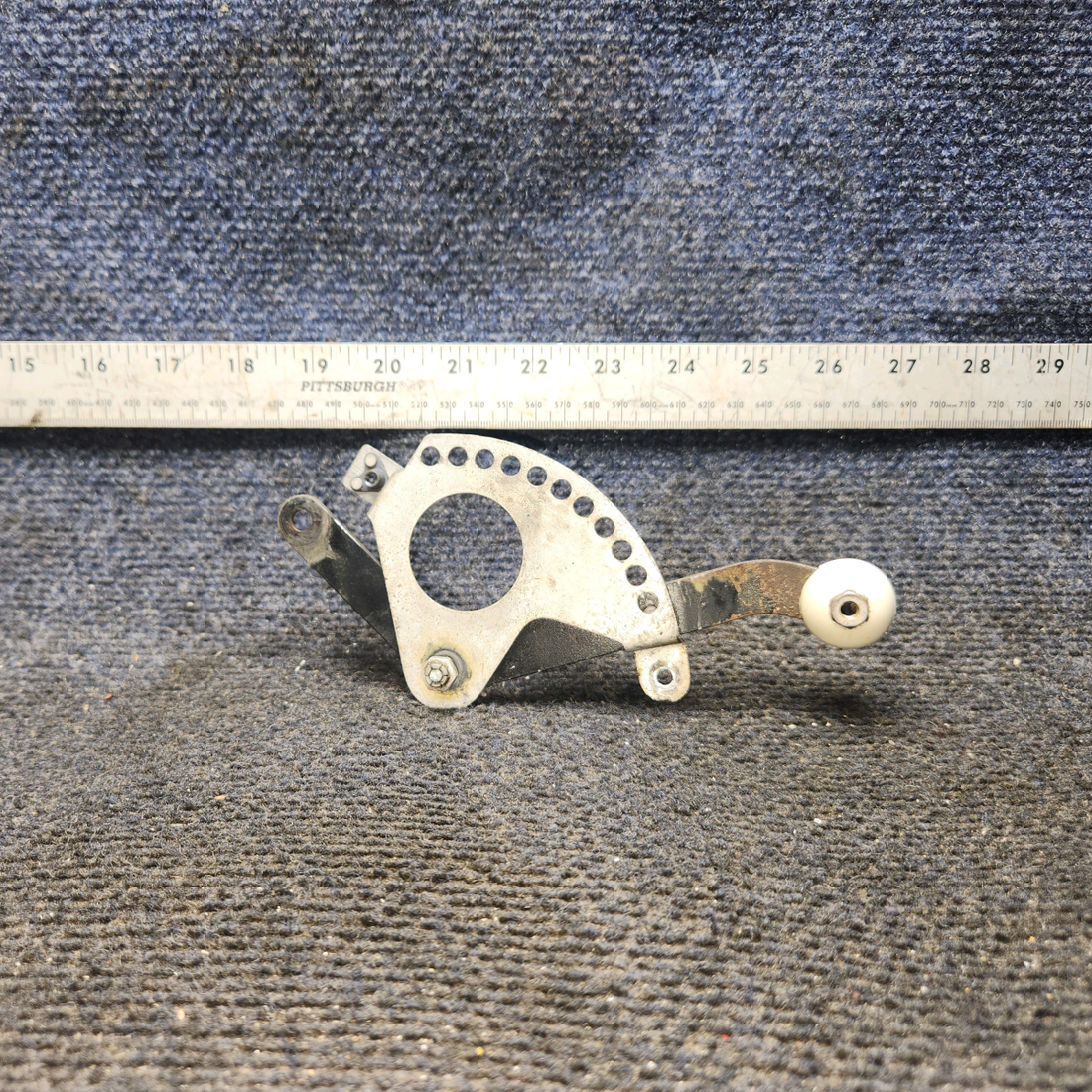 Used aircraft parts for sale, 0713315-1 Cessna 182G Cowl Flap Lever Assembly