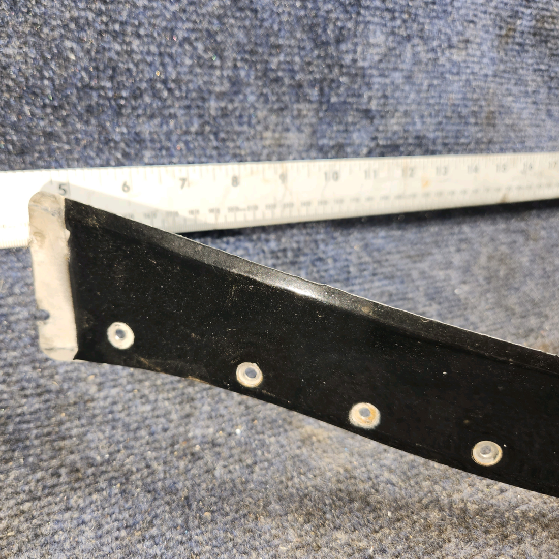 Used aircraft parts for sale, 0513230-4, 0513230-3 Cessna 172E Retainer-Outside Windshield RH and LH