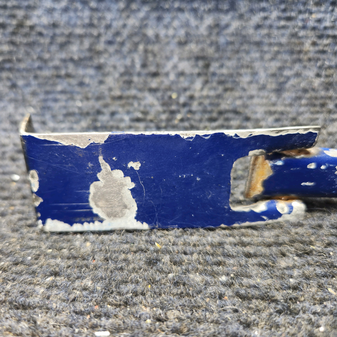 Used aircraft parts for sale, 12723-000 PIPER PA28-140 Engine Cowl Fastener