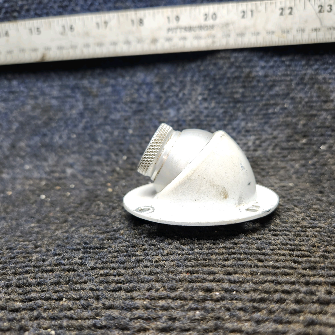 Used aircraft parts for sale, S1646-1 Cessna 172E Cabin Vent Valve