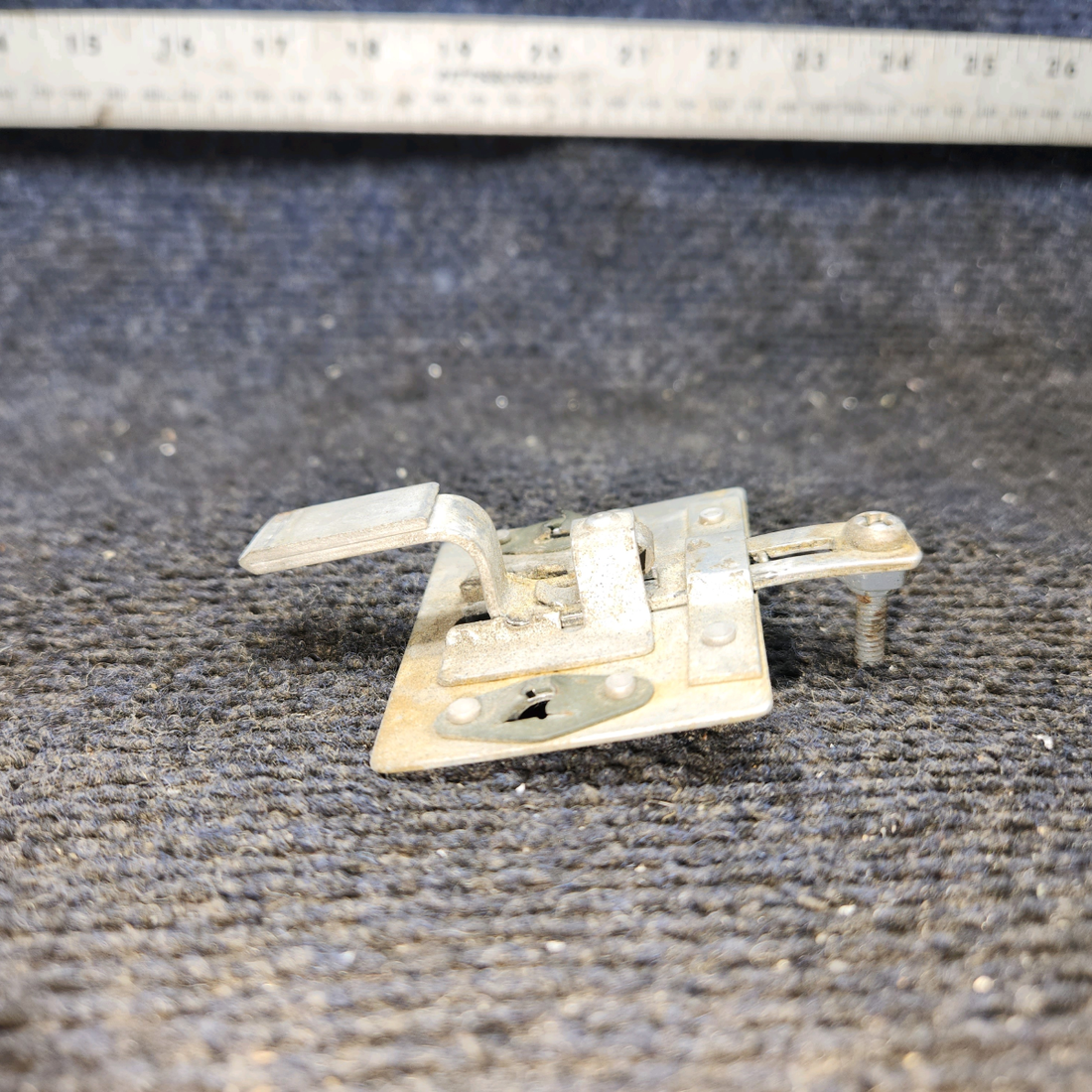 Used aircraft parts for sale, 0411590-1 Cessna 172E Cabin Door Thumb Latch Assembly
