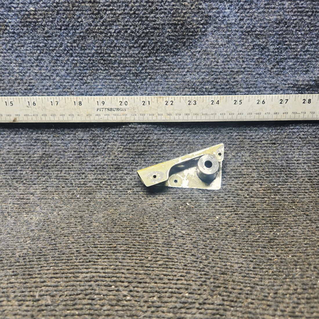 Used aircraft parts for sale, 67216-000 piper PA-28-181 Quadrant Bracket Assembly - RH