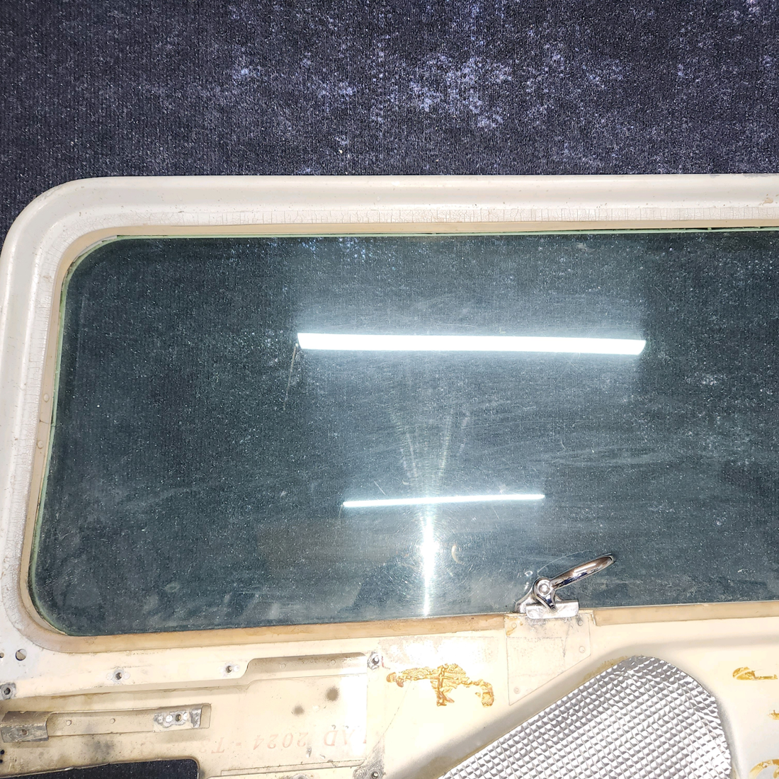 Used aircraft parts for sale, 0710620-207, C711051-7, S1483-2 Cessna 182G Cabin Door Structure with Window LH