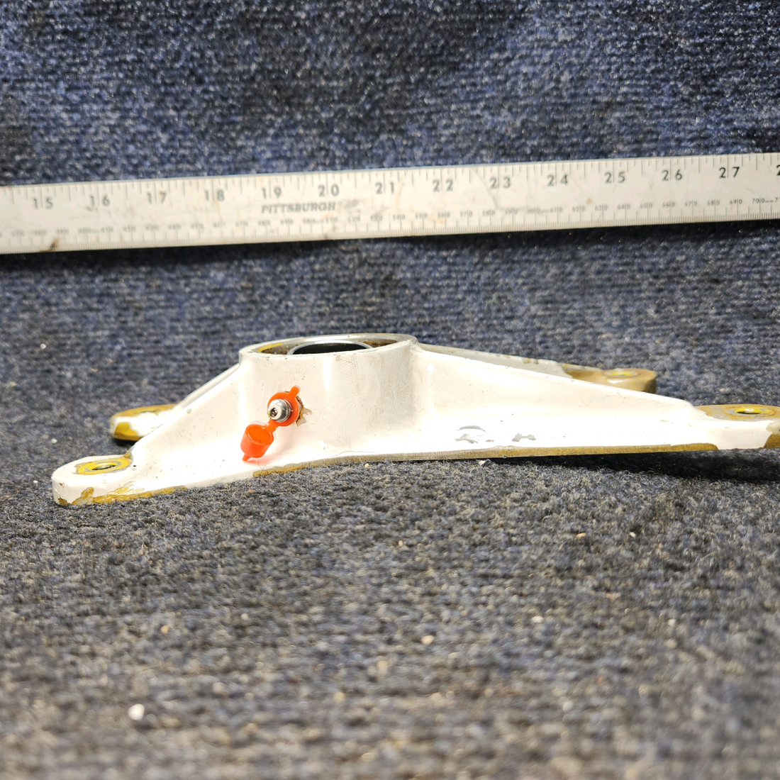 Used aircraft parts for sale, 20393-000 PIPER PA-24-250 Trunnion Fitting LH Aft