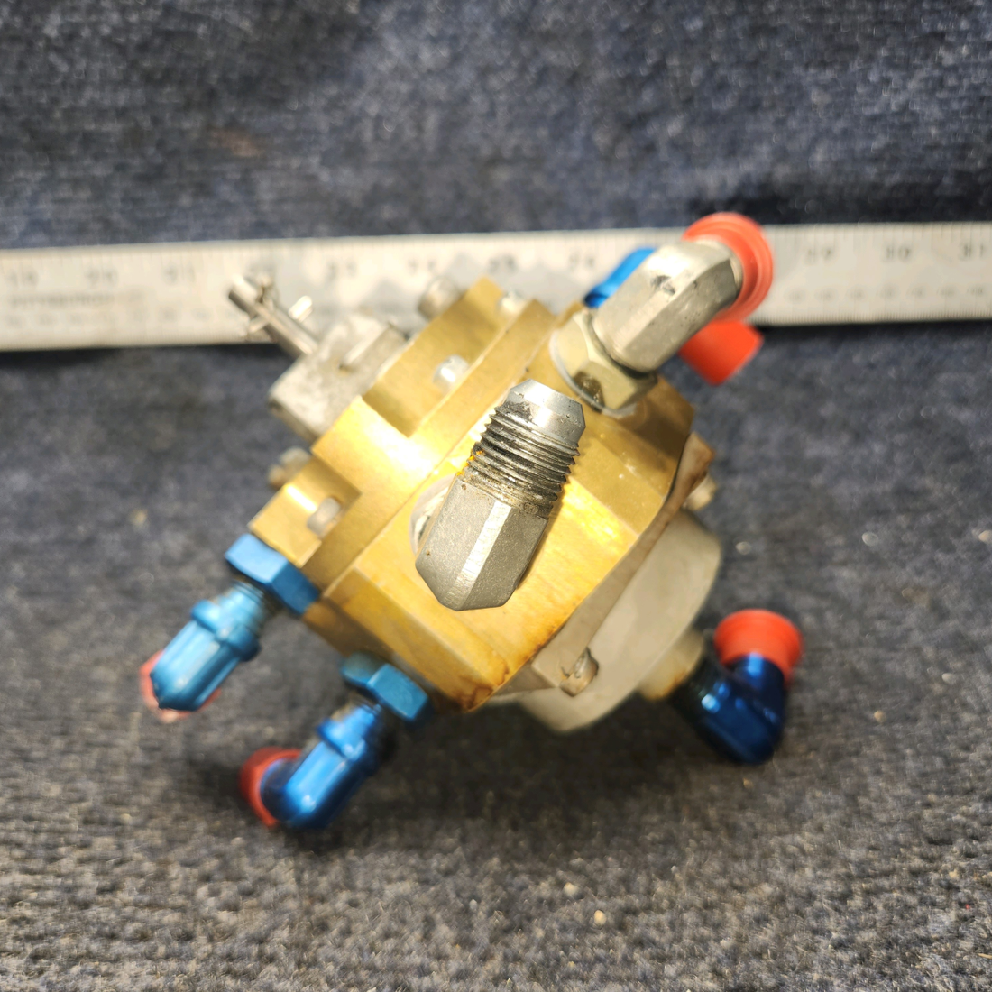 Used aircraft parts for sale, HE825-1 BEECHCRAFT 95-55B Fuel Selector Assy - RH