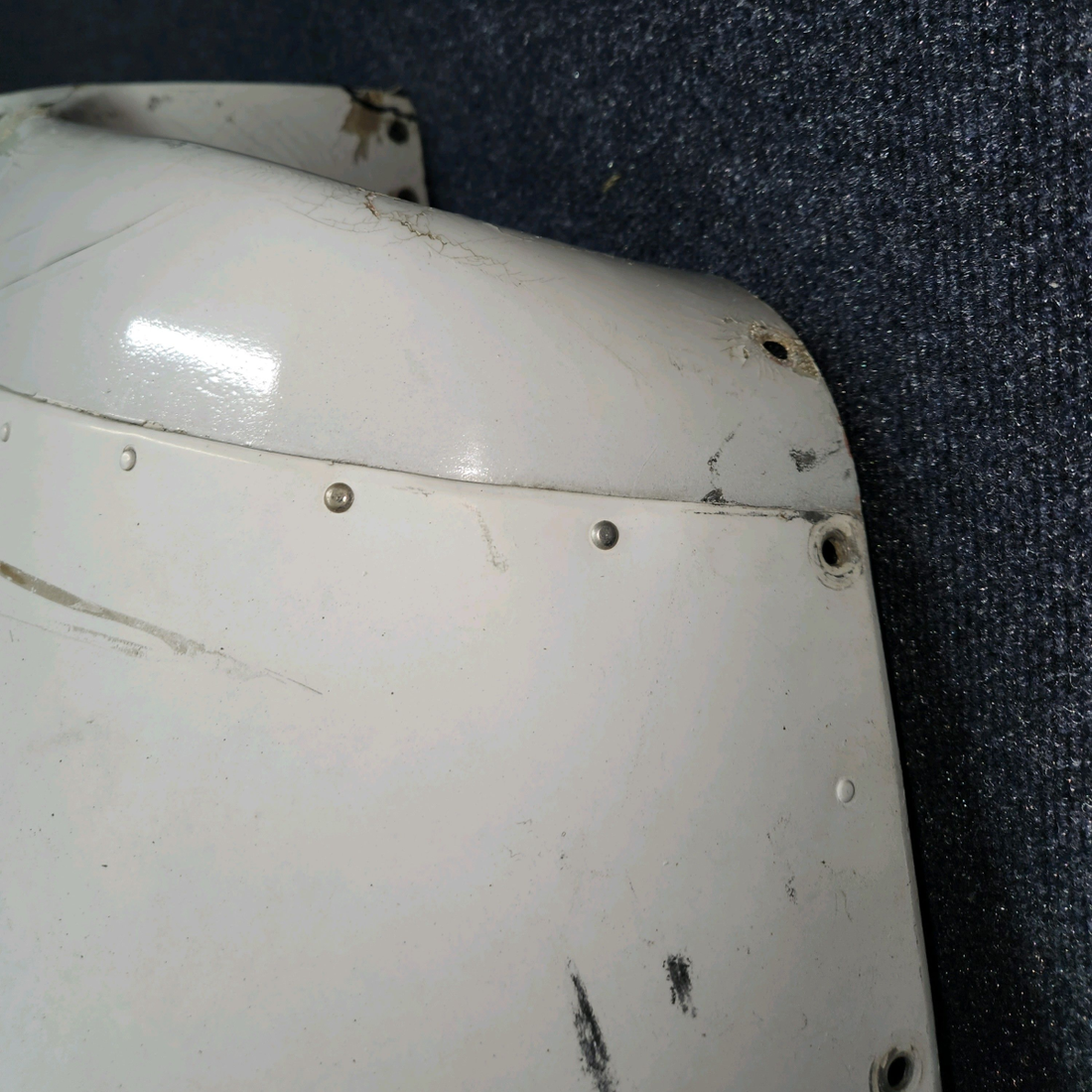 Used aircraft parts for sale, 0552162-14 cessna 172N Upper Spotweld Assembly – Cracked, Dented and Bent
