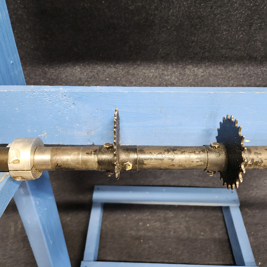 Used aircraft parts for sale, 68451-000 Piper PA32RT-300 FLAP TORQUE TUBE ASSEMBLY