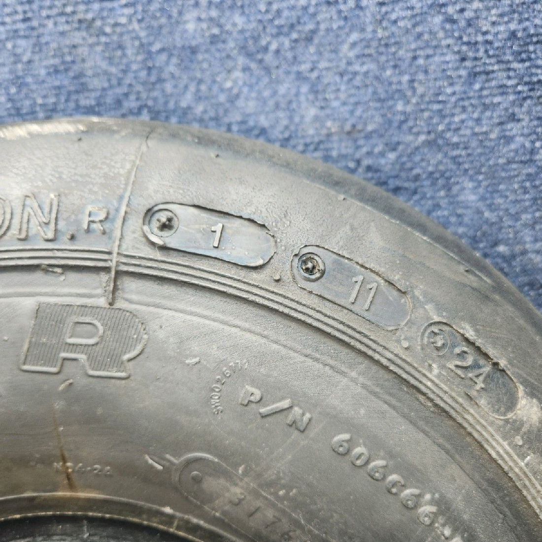 Used aircraft parts for sale, 606C66-8, 451-735 Goodyear Flight Custom III piper PA-28-181 6.00-6 6-Ply Tire w/ Tube