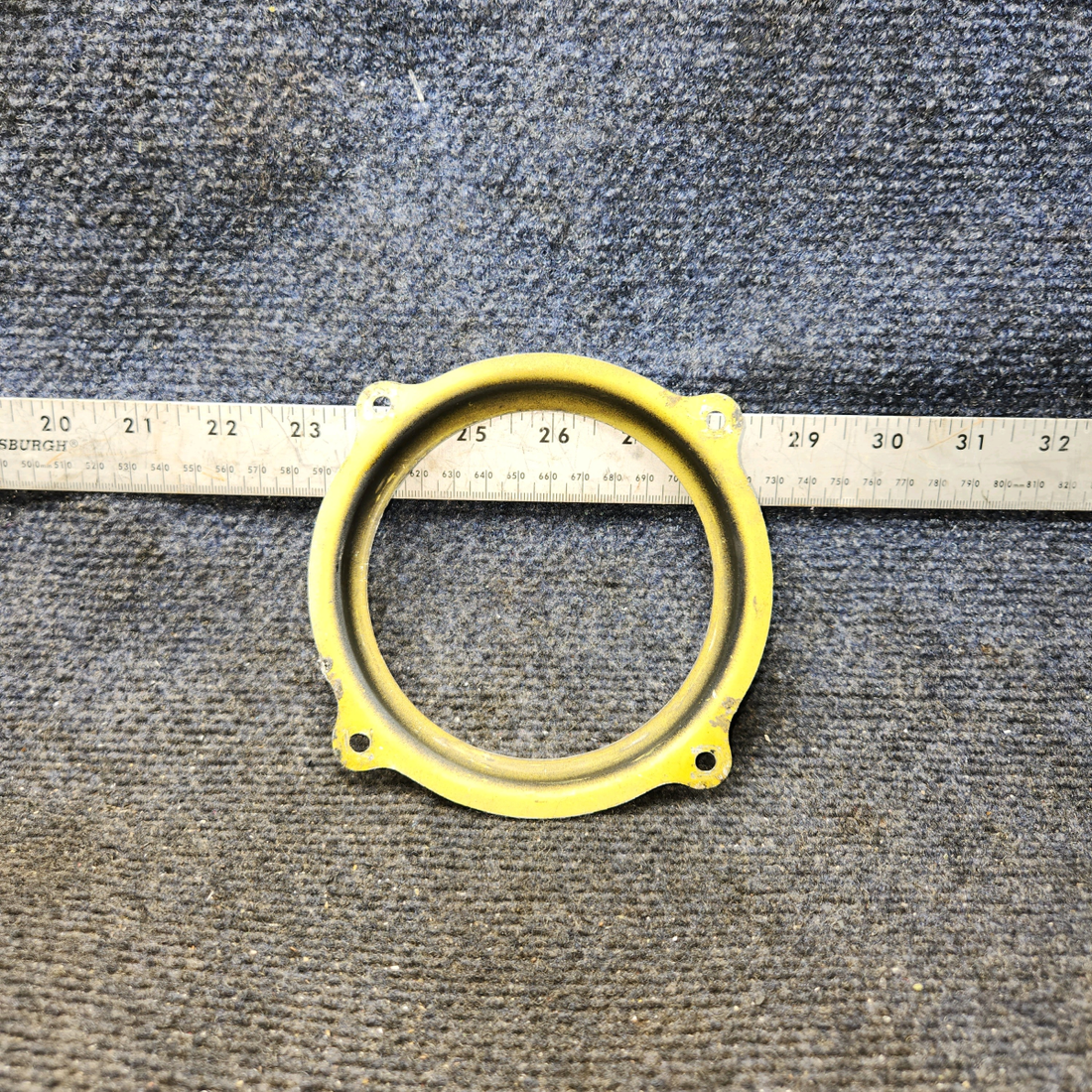 Used aircraft parts for sale, 169-110000-235 Beechcraft C23 SUNDOWNER Light Retainer
