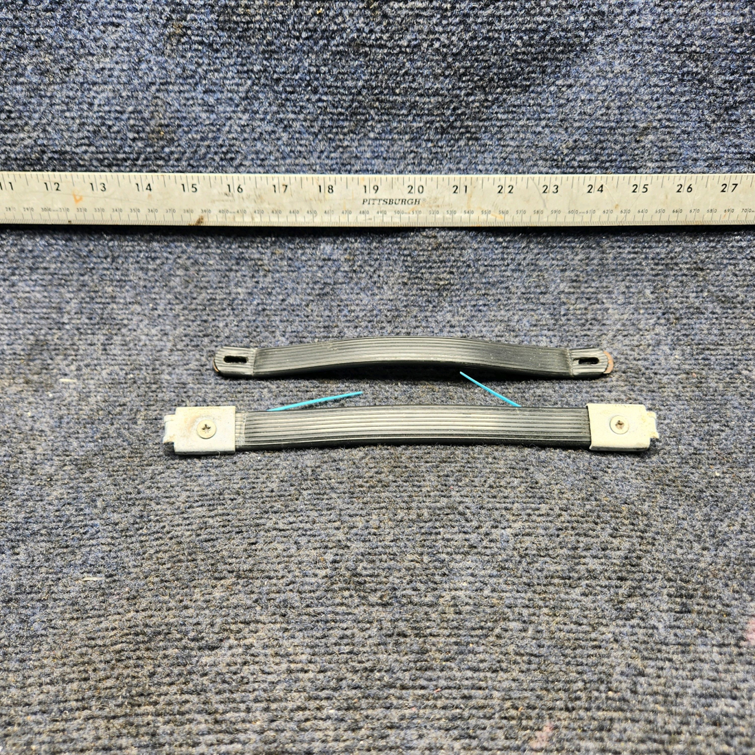 Used aircraft parts for sale, S1362-6 CESSNA 172K INTERIOR ASSIST HANDLE ASSEMBLY"SET OF TWO INCOMPLETE"