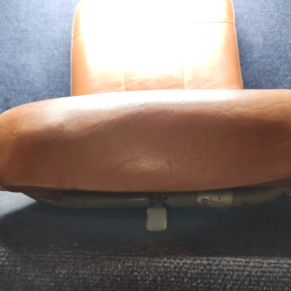 Used aircraft parts for sale, 33-530000-603 Beechcraft 35-33 Front Seat Assy
