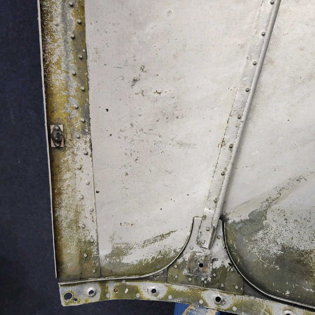 Used aircraft parts for sale, 37207-100 piper pa34-200t Bottom Cowl Assembly