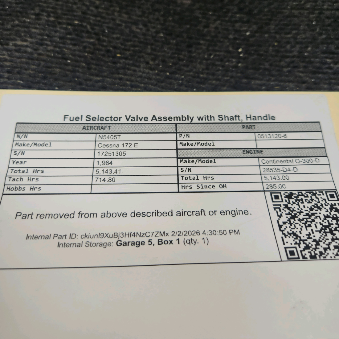 Used aircraft parts for sale, 0513120-6 Cessna 172 E Fuel Selector Valve Assembly with Shaft and Handle
