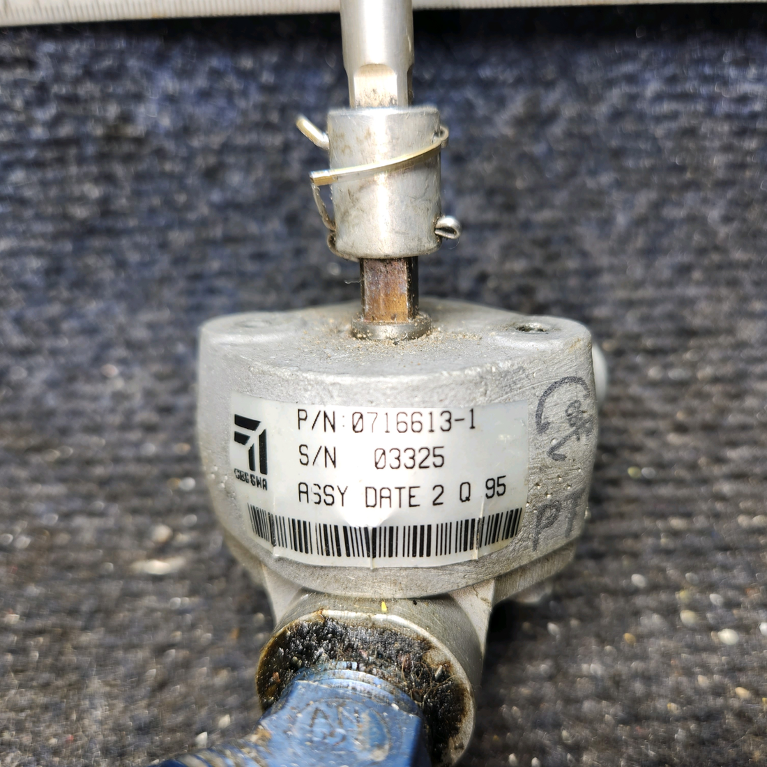 Used aircraft parts for sale, 0716607-1, 0716613-1, 0716612-201 Cessna 182G Fuel Selector Valve Assembly