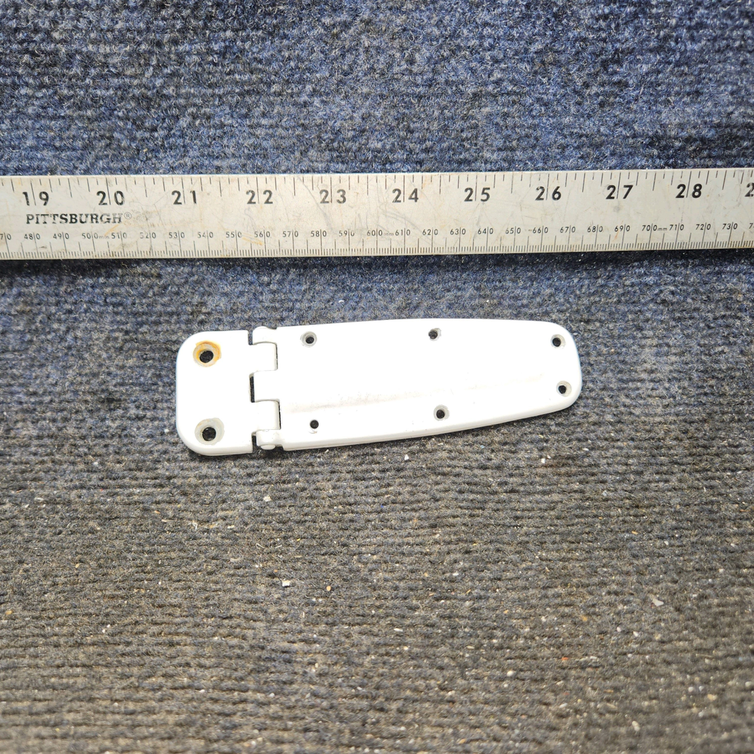 Used aircraft parts for sale, 0413426-3 cessna 150G Hinge Assembly – LH Upper & RH Lower