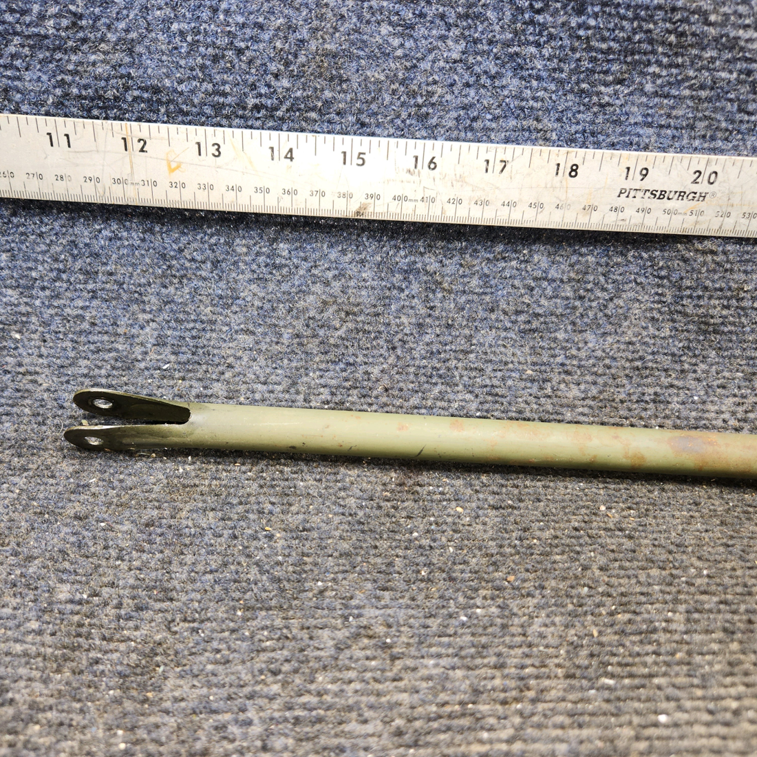Used aircraft parts for sale, 0460116-1 cessna 150G Elevator Control Rod