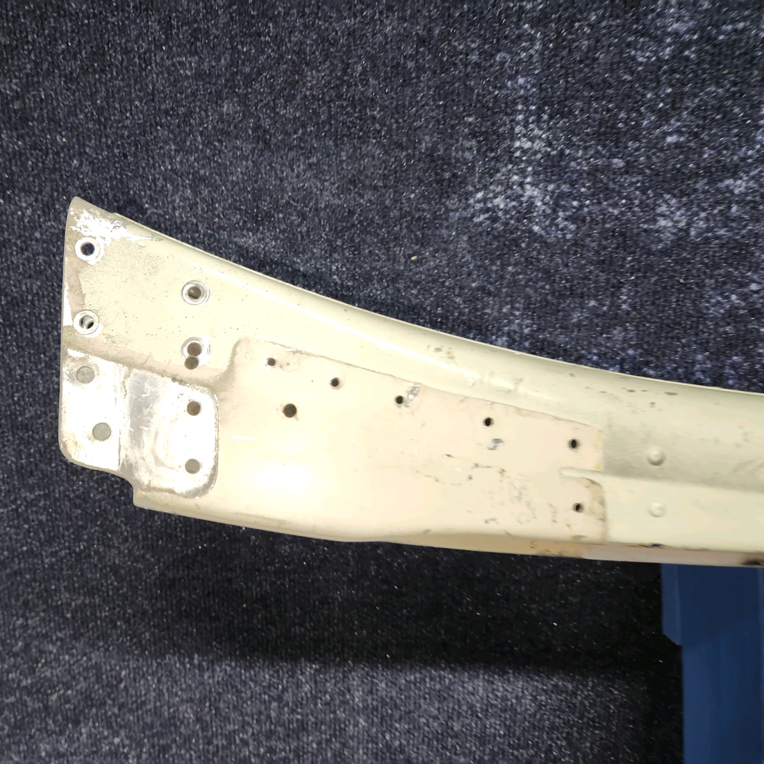 Used aircraft parts for sale, 0513007-6 Cessna 172E Front Doorpost Bulkhead Assembly RH