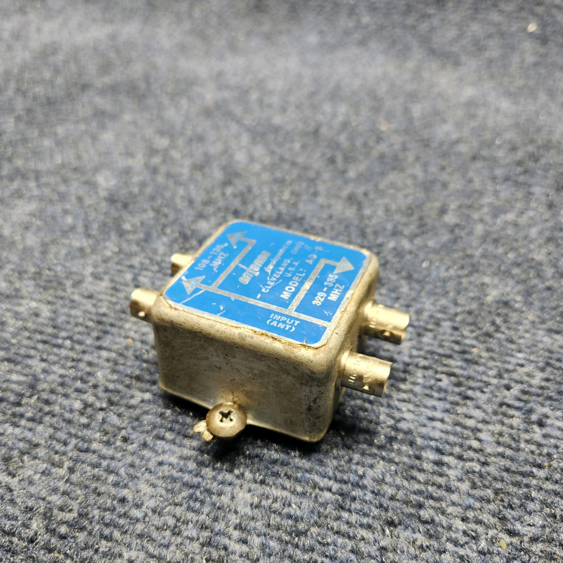Used aircraft parts for sale, AD-9 Piper PA32RT-300 ANTENNA DEVELOPMENT SPLITTER COUPLER