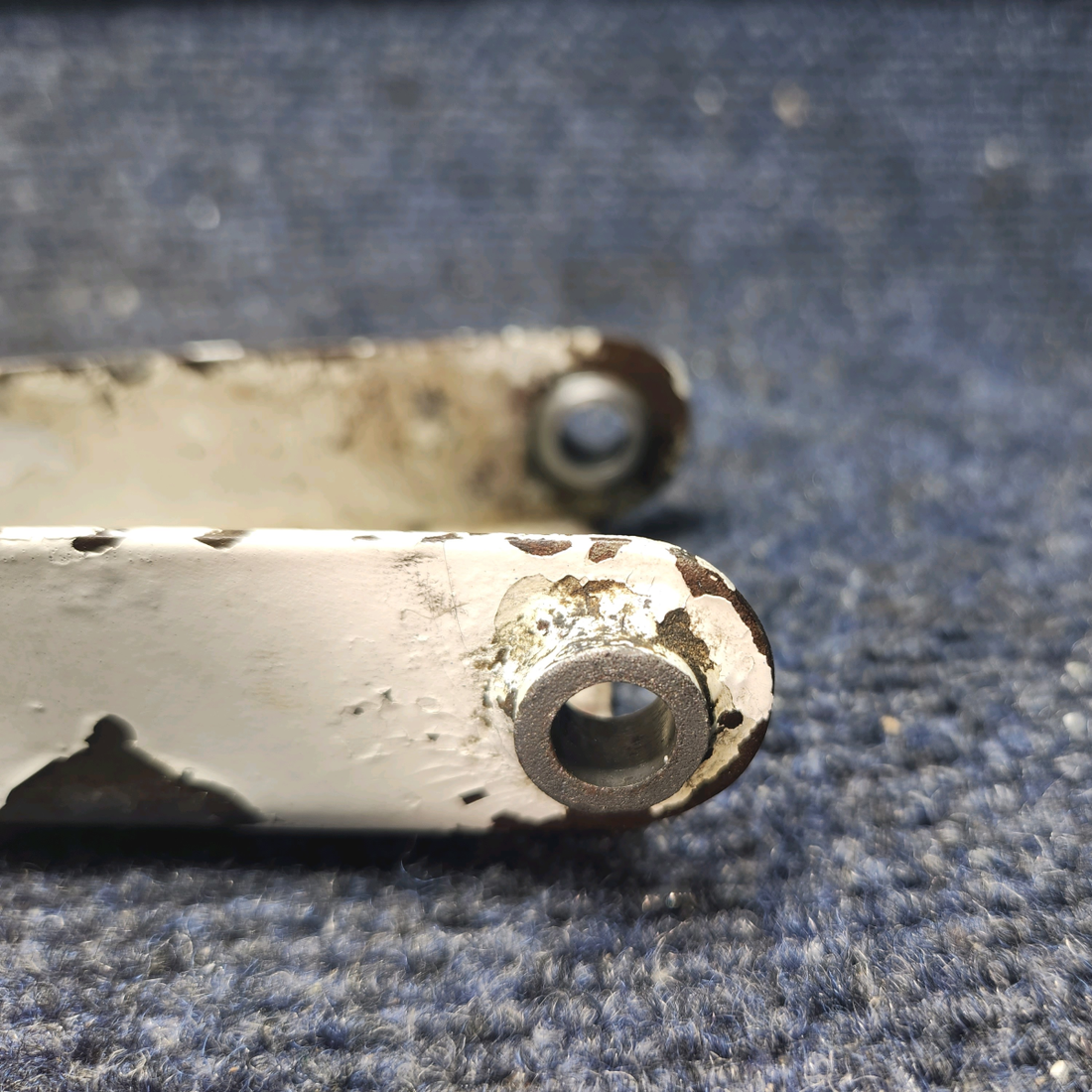 Used aircraft parts for sale, 13074-02 Piper PA28-140 Nose Gear Upper Torque Scissor Link Assy