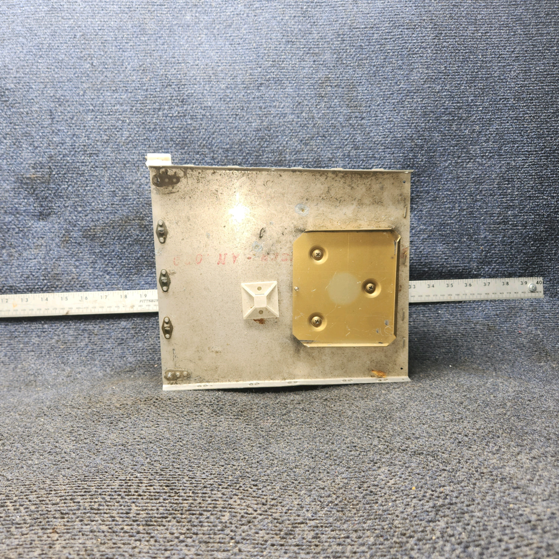 Used aircraft parts for sale, 0513320-8 Cessna 172E Glove Box / Map Case Assembly