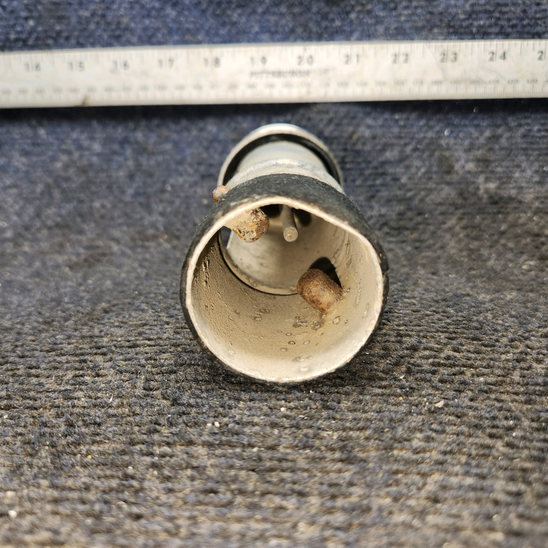 Used aircraft parts for sale, 51322-1 cessna 150G Air Temperature Gauge with Vent Outlet