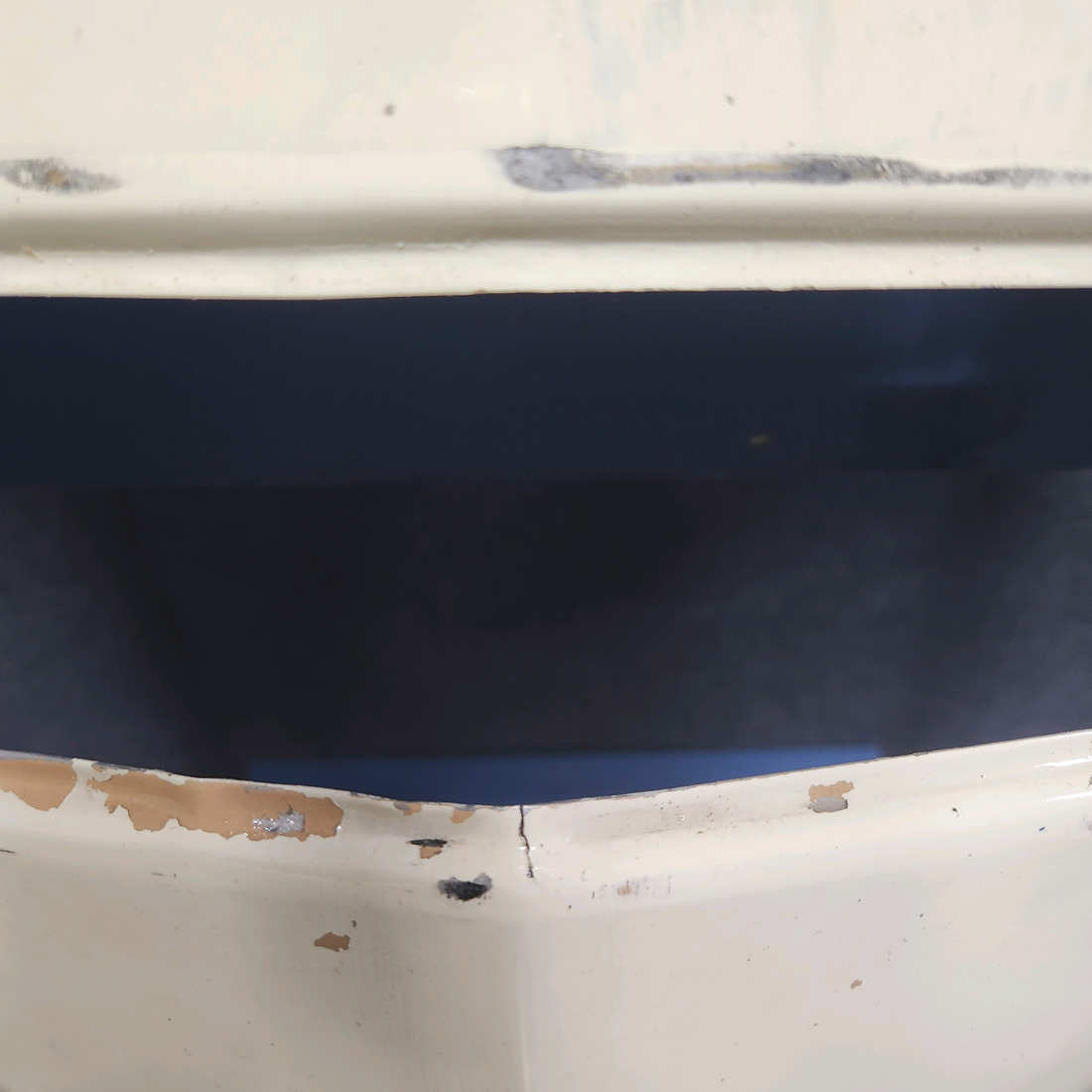 Used aircraft parts for sale, 35-410446-45 BEECHCRAFT F35 F35  COWLING NOSE BOWL