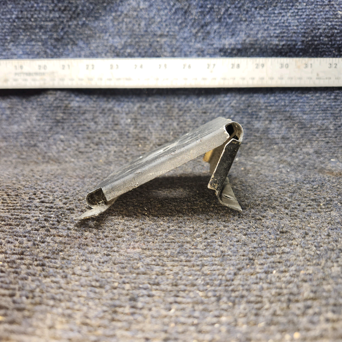 Used aircraft parts for sale, 0511190 Cessna 172 E Fuel Selector Bracket