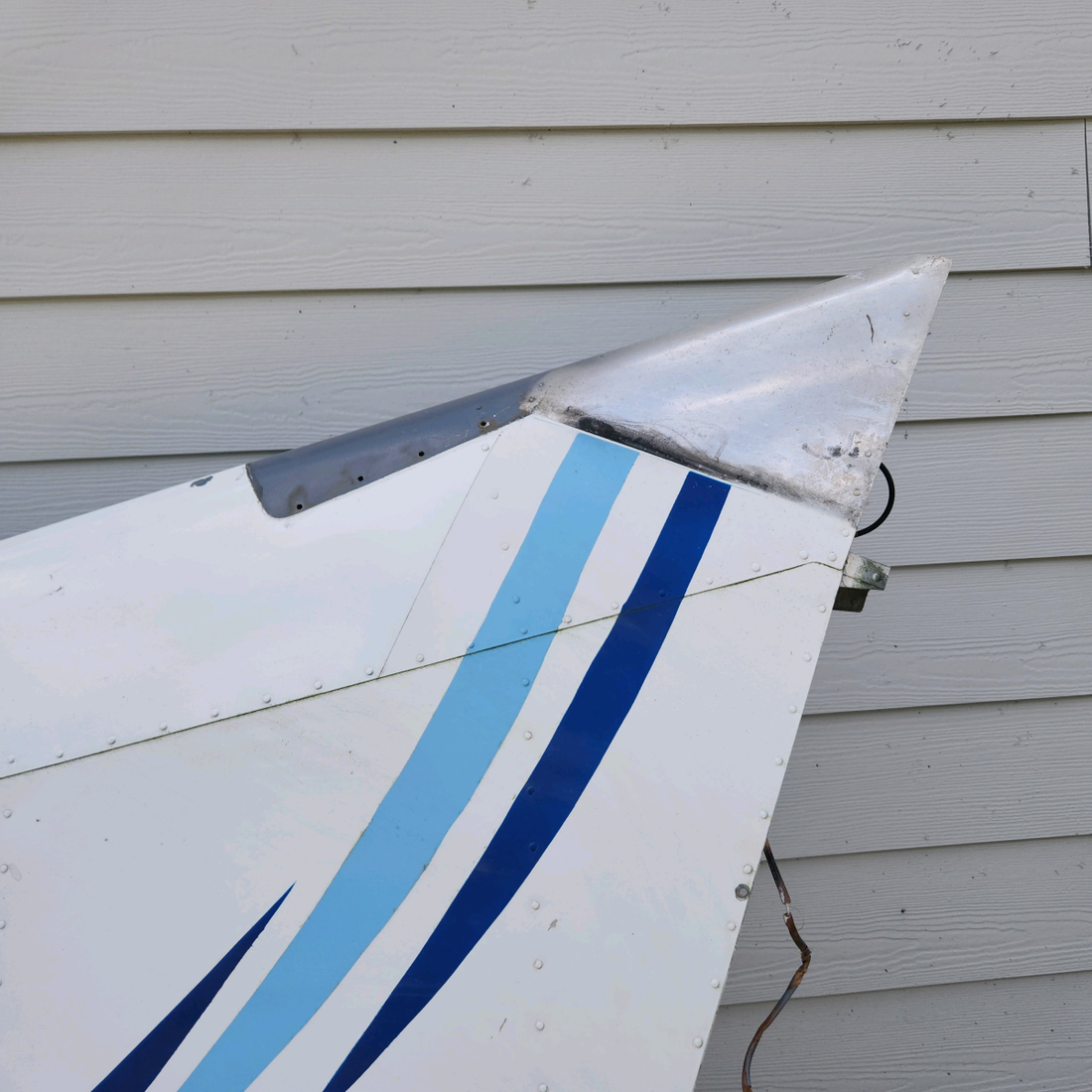 Used aircraft parts for sale, 0531006-203 cessna 172N Vertical Fin Assembly