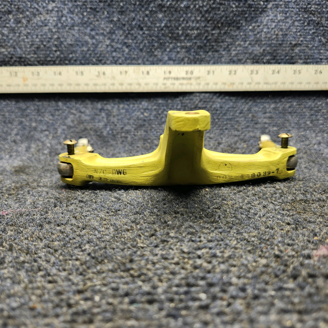 Used aircraft parts for sale, 002-410039-7 Beechcraft F33A RUDDER CONTROL BELLCRANK RH W RODS