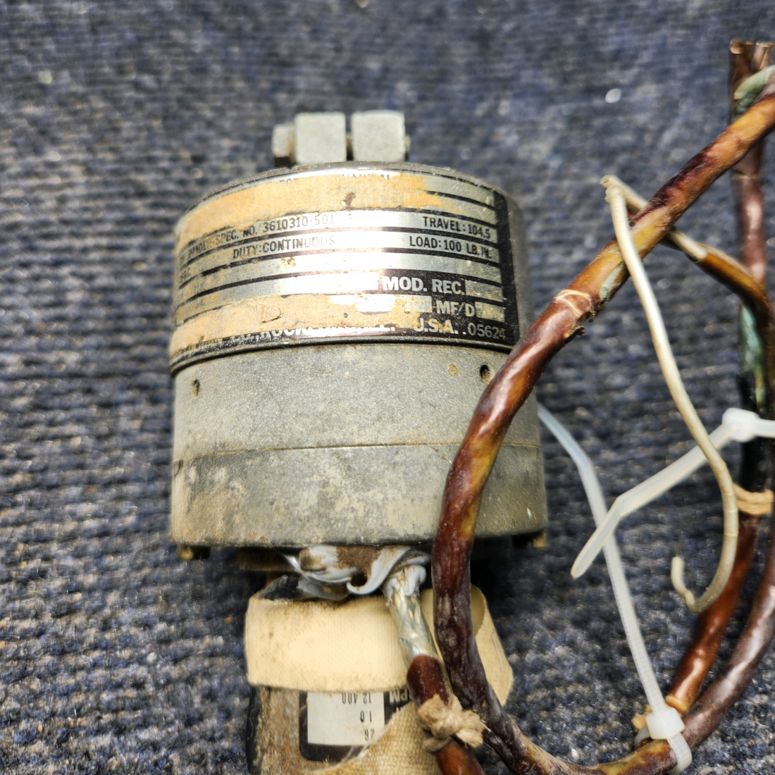 Used aircraft parts for sale, 3610310-501 Aero Commander Actuator - 28 V