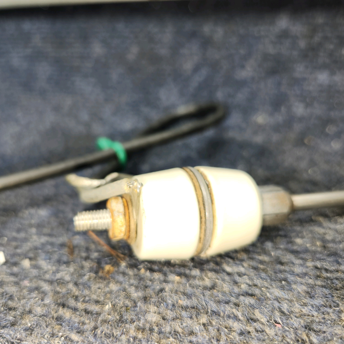 Used aircraft parts for sale, 451-272 Piper PA28-140 Transmitting Antenna Assembly