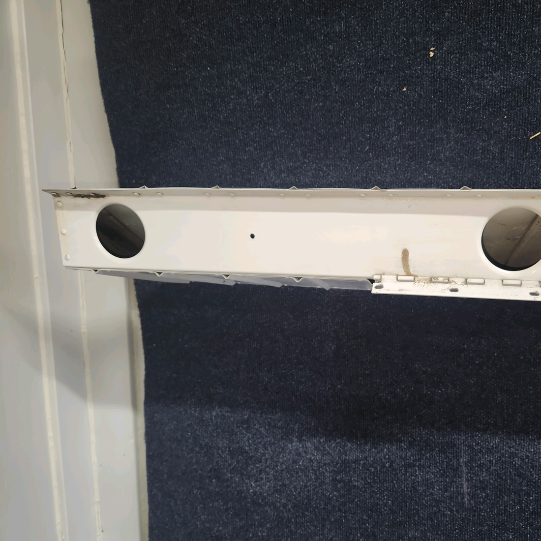 Used aircraft parts for sale, 0523800-1 Cessna 172E Aileron Assembly - RH