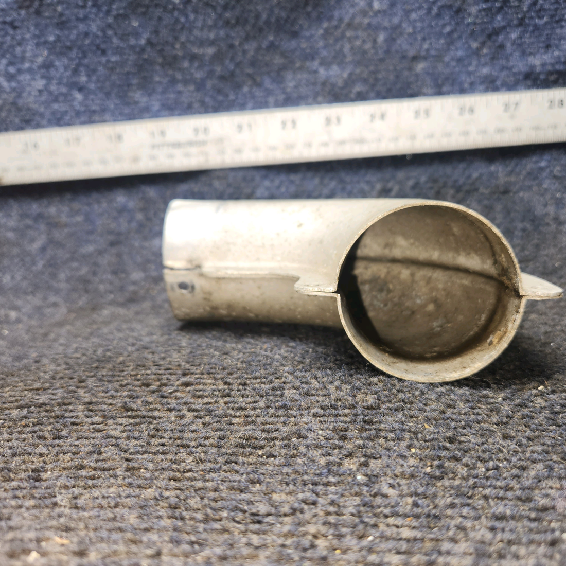Used aircraft parts for sale, 0413233 Cessna 172E Cabin Air Vent Elbow