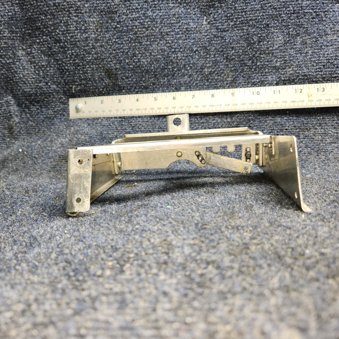 Used aircraft parts for sale, 67206-000 Piper PA28-140 Engine Controls Support Assembly