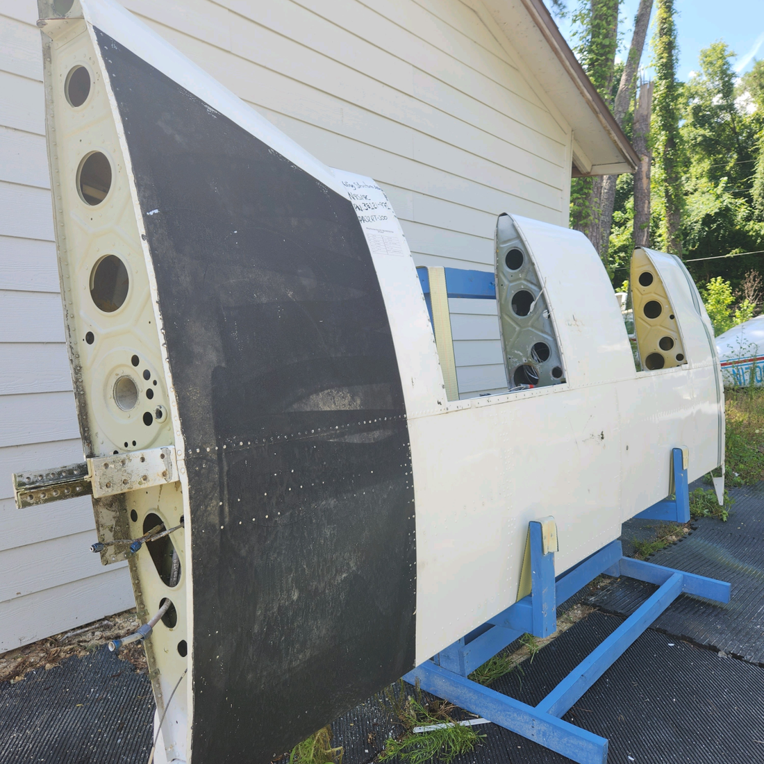 Used aircraft parts for sale, 38121-009 Piper PA32RT-300 WING STRUCTURE ASSY RH "SEE PHOTOS FOR DETAILS"