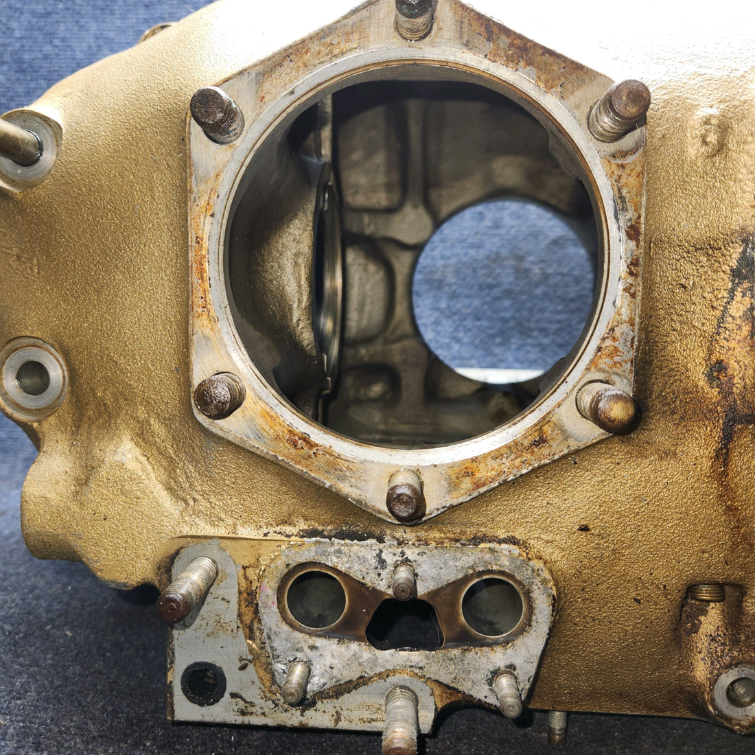 Used aircraft parts for sale, 530836 Continental O-300-D Cessna 172F Crankcase