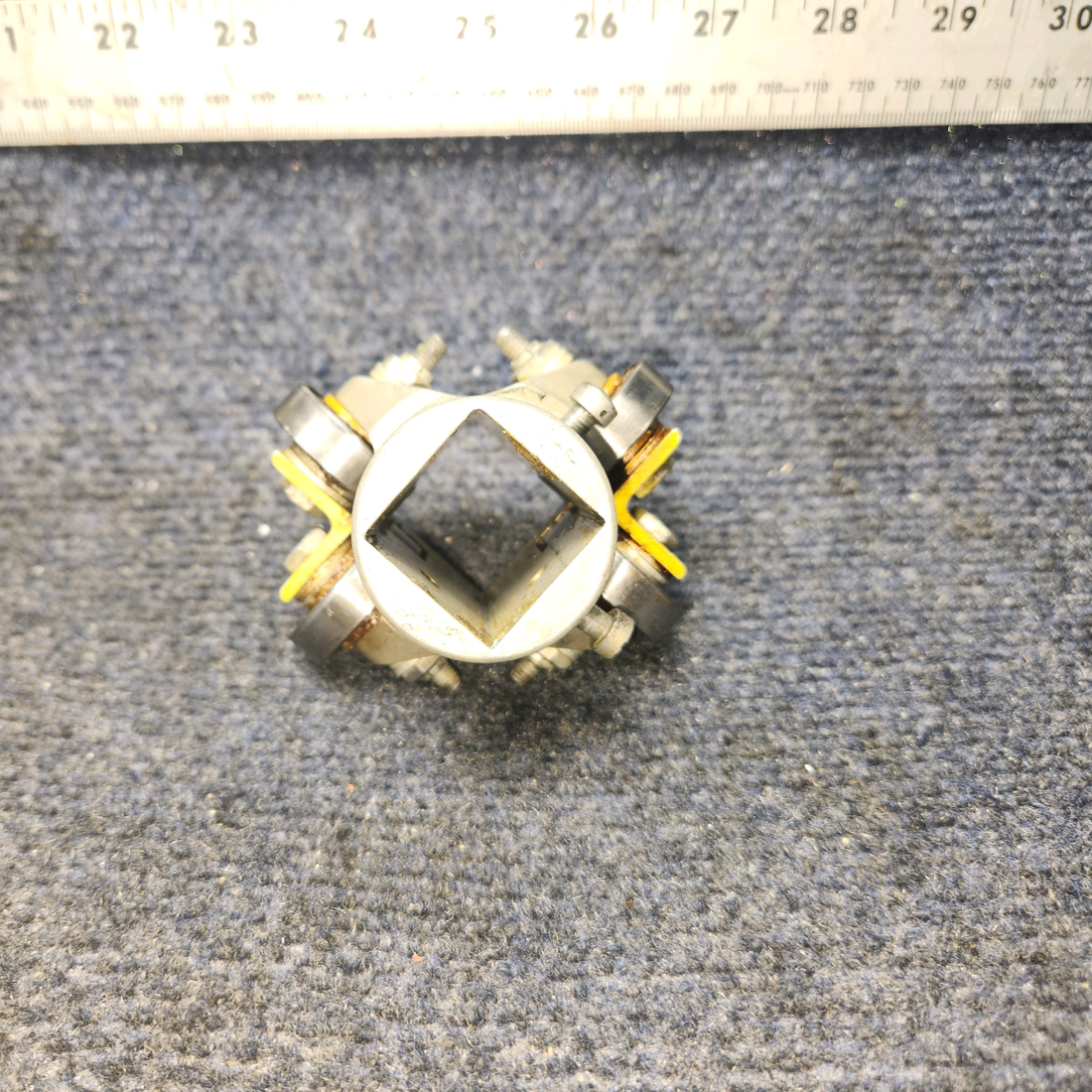 Used aircraft parts for sale, 20963-000 PIPER PA-24-250 Control Wheel Roller Attachment Fitting RH or LH