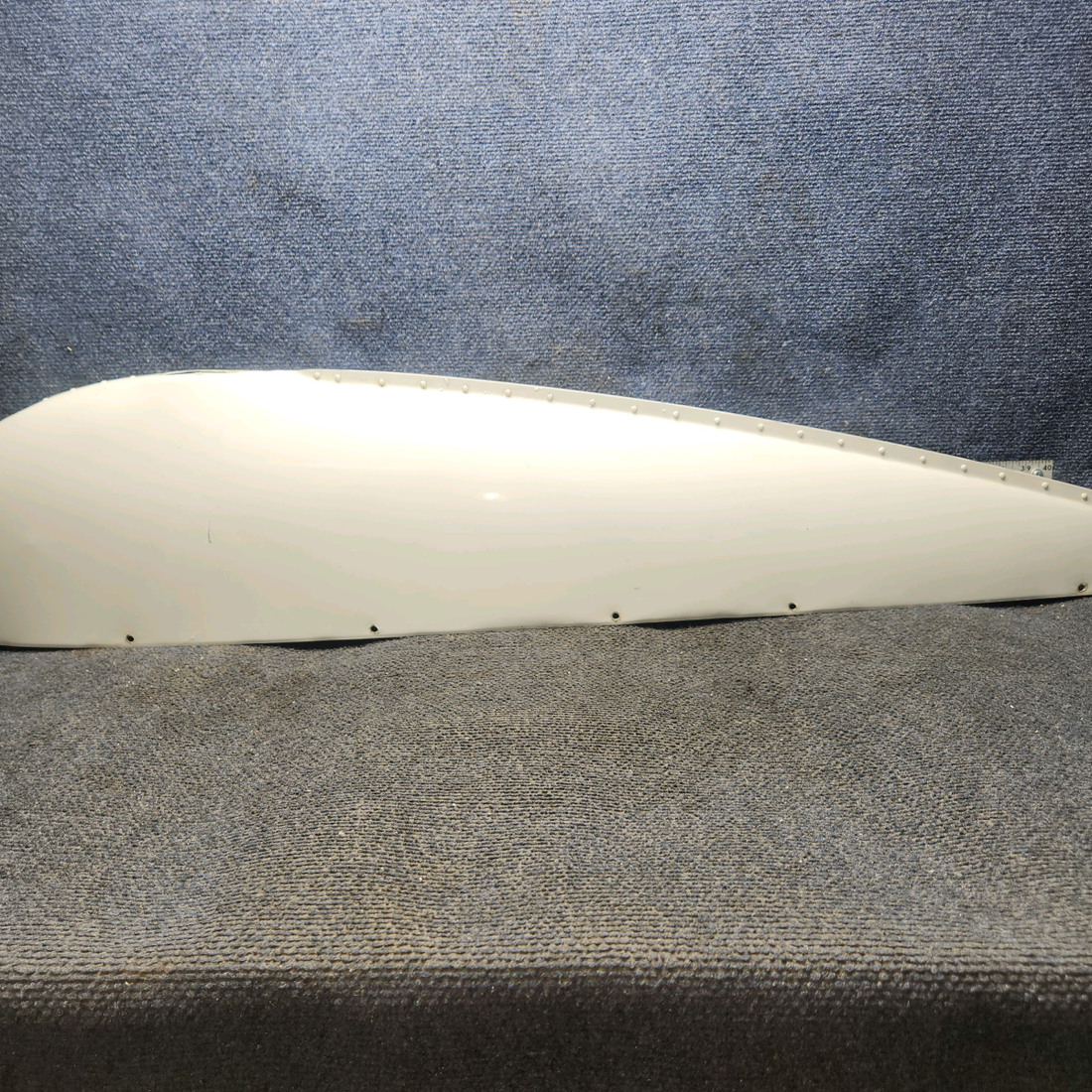 Used aircraft parts for sale, 0523700 Cessna 172 Tip Assy Wing
