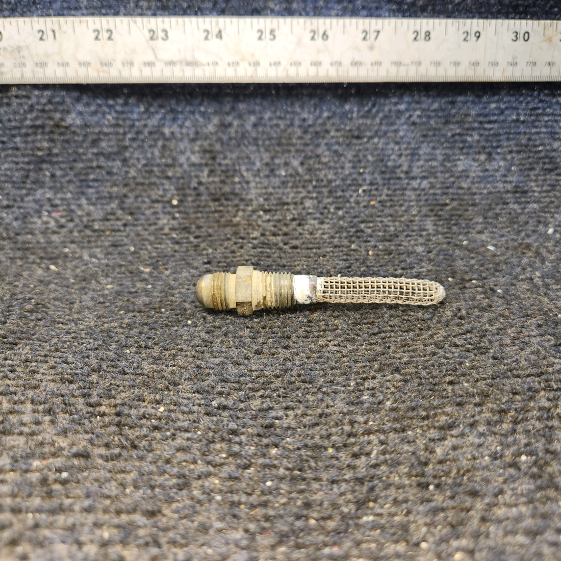 Used aircraft parts for sale, 0422130 Cessna 172F Fuel Tank Strainer (Finger Screen)