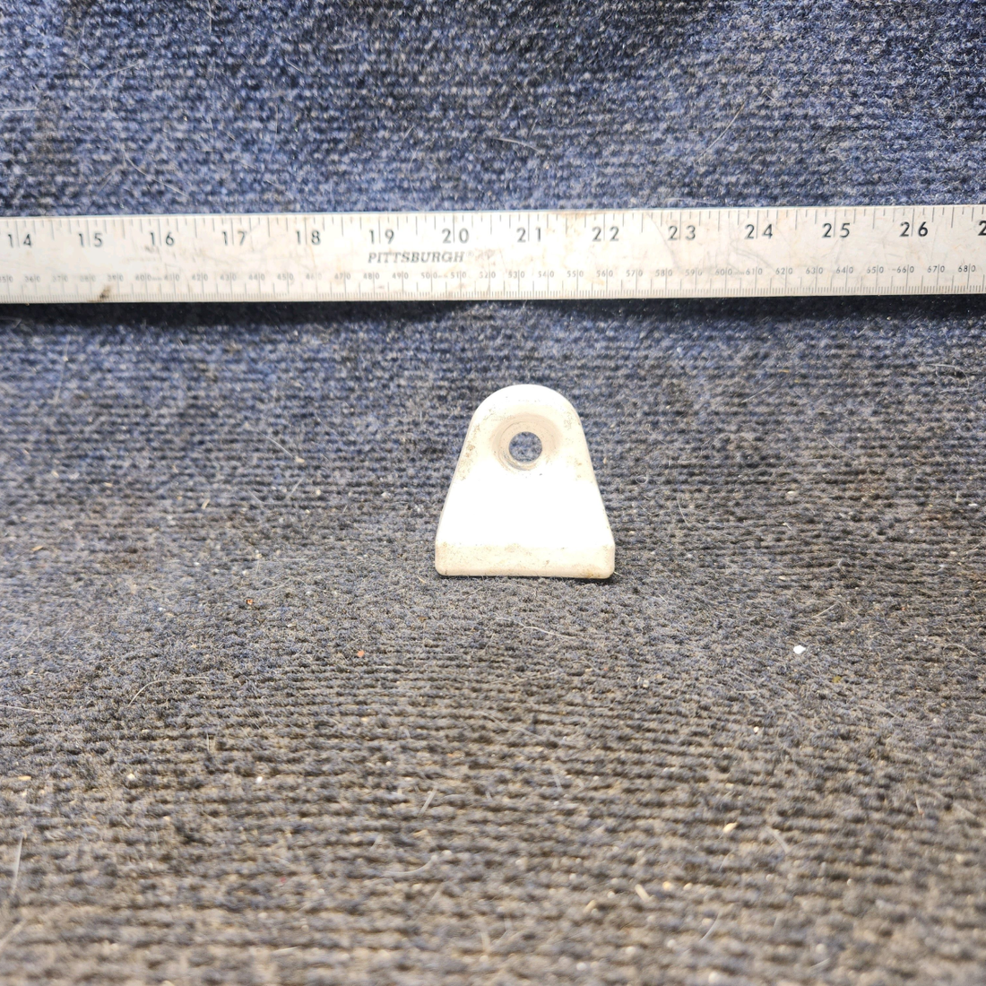 Used aircraft parts for sale, 0415010-1 cessna 172N Shoulder Harness Attach Cover