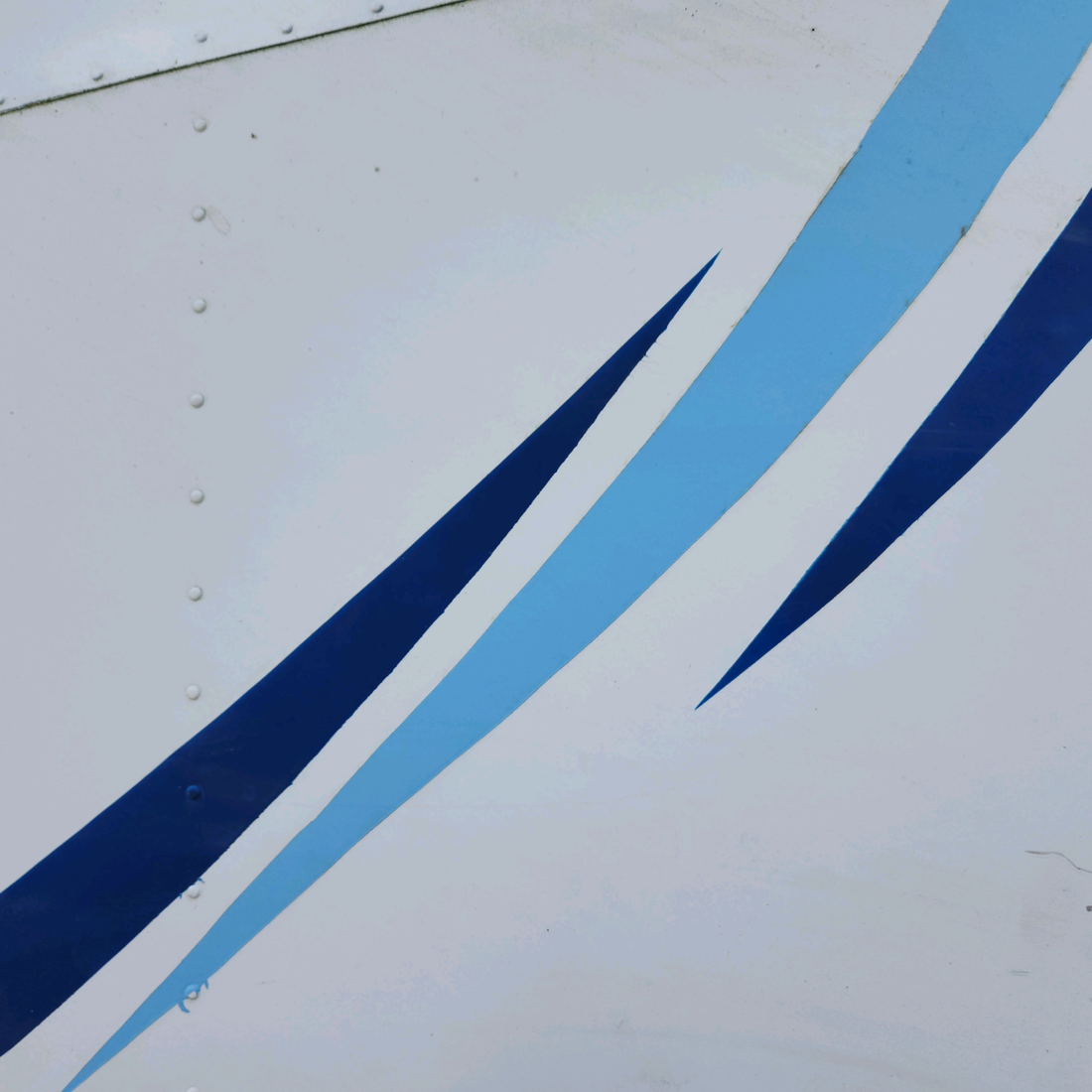 Used aircraft parts for sale, 0531006-203 cessna 172N Vertical Fin Assembly