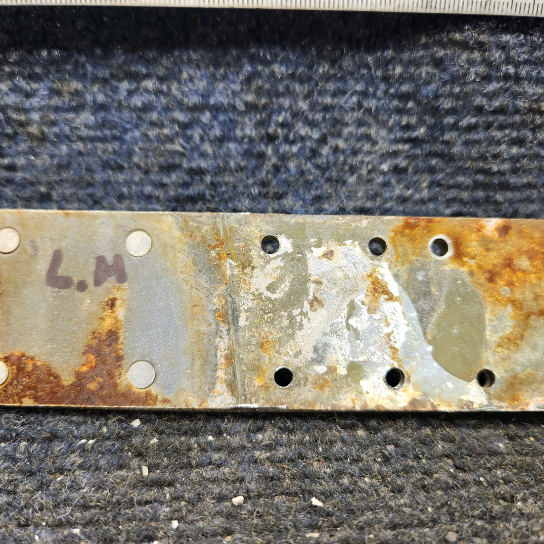 Used aircraft parts for sale, 0511237-1, 0511238-1 Cessna 172E Cabin Door Hinge Assembly Upper - LH
