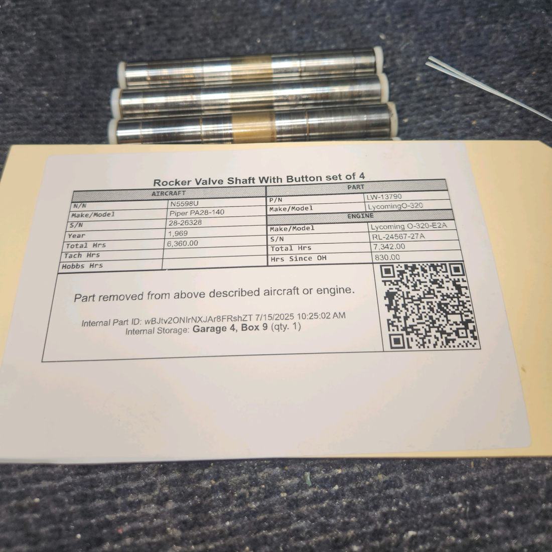 Used aircraft parts for sale, LW-13790 Lycoming O-320 Piper PA28-140 Rocker Valve Shaft with Button – Set of 4