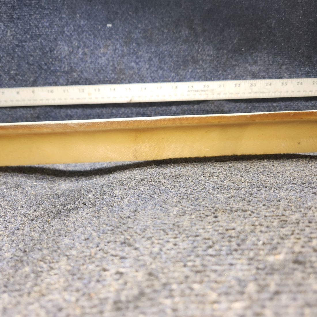 Used aircraft parts for sale, 95-420015-93 BEECHCRAFT 95-55B Aft Window Molding - LH