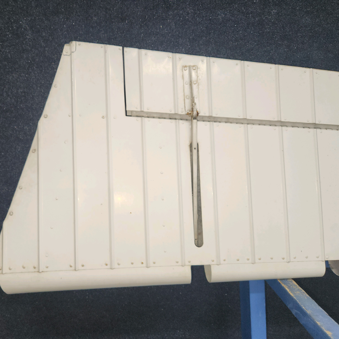 Used aircraft parts for sale, 2432000-22 Cessna 172S Elevator Assy RH with Trim Tap