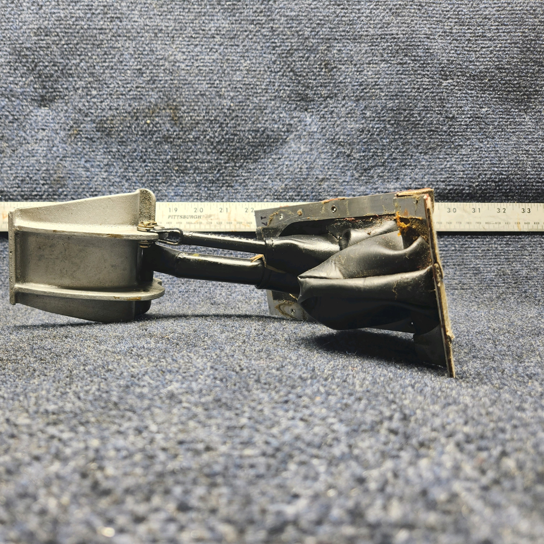 Used aircraft parts for sale, 720016-002 , 915025-000 MOONEY M20J PILOT SIDE RUDDER PEDAL RH
